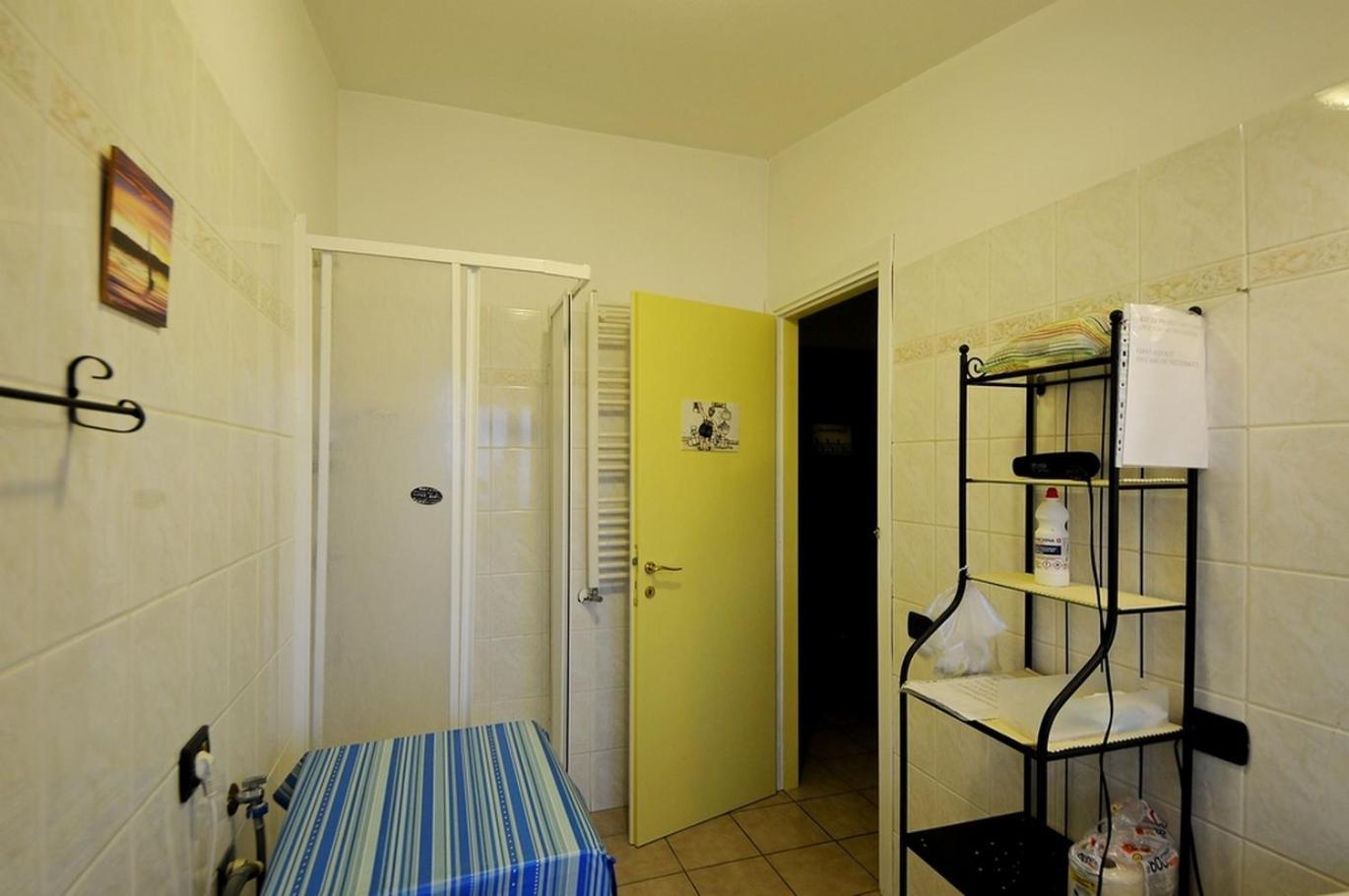 פיומיצ'ינו A La Vue Chambre Bagno Condiviso Shared Both2Piano No Lift No Navetta A Pagamento Aria Condizionata Ed Extra Bed 3 Minuti A Piedi Da Bus Per Fiera Di Roma מראה חיצוני תמונה